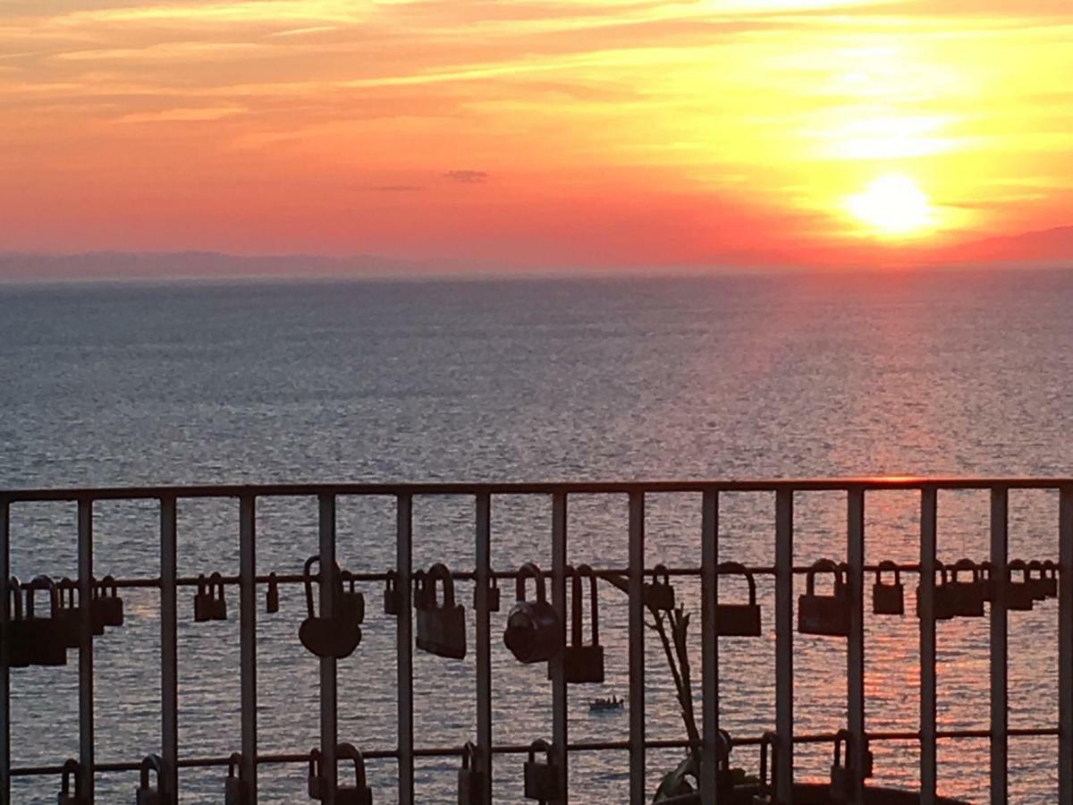 Appartamento Chic Riomaggiore 5 Terre エクステリア 写真